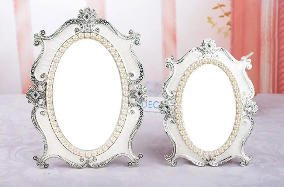Europeu do Vintage a Princesa Espelho de Maquiagem Venda Quente Espelho Mesa Quarto wc Vidro Grande 15 Cheap Espelhos para maquiagem