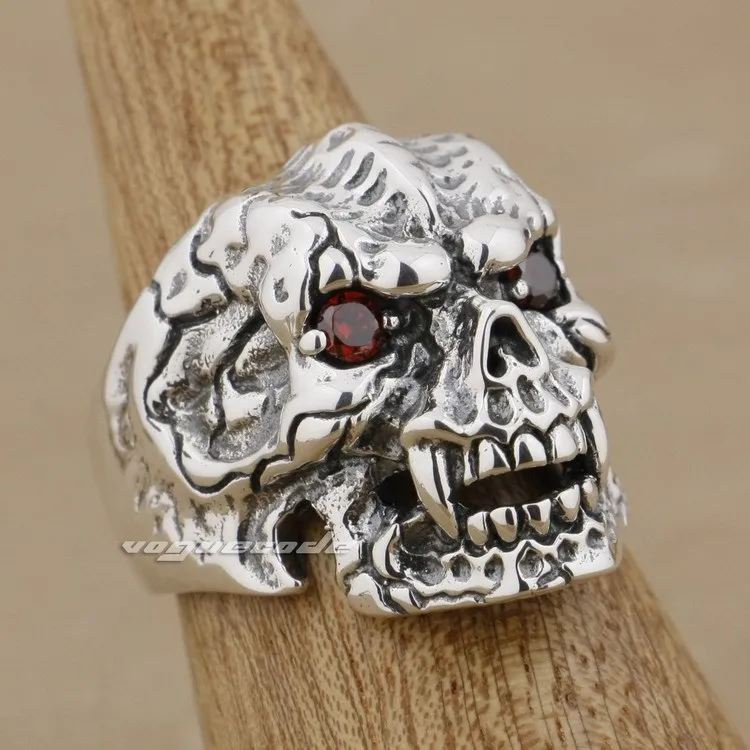 

925 Sterling Silver Red CZ Stone Eyes Skull Claw Mens Biker Ring 9K021