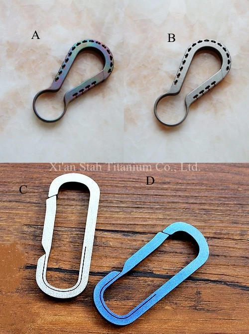 

Titanium TC4 Hook / Carabiner / Key ring 55mm*26mm*5mm Light Weight 10g/pc Loadbearing 10Kg High Resilience