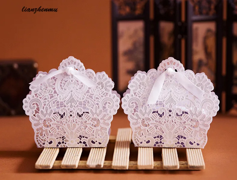3325575864_428332216