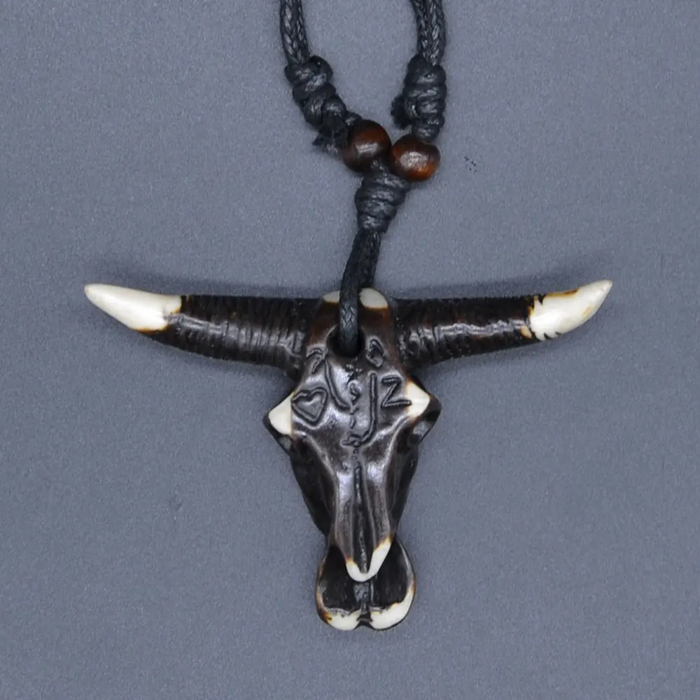 

UMGODLY 1PC Hawaiian Surfer Imitation Yak Bone Ngau Tau Pendant Tribal Unisex Resin Choker Necklace Man Jewelry Gift