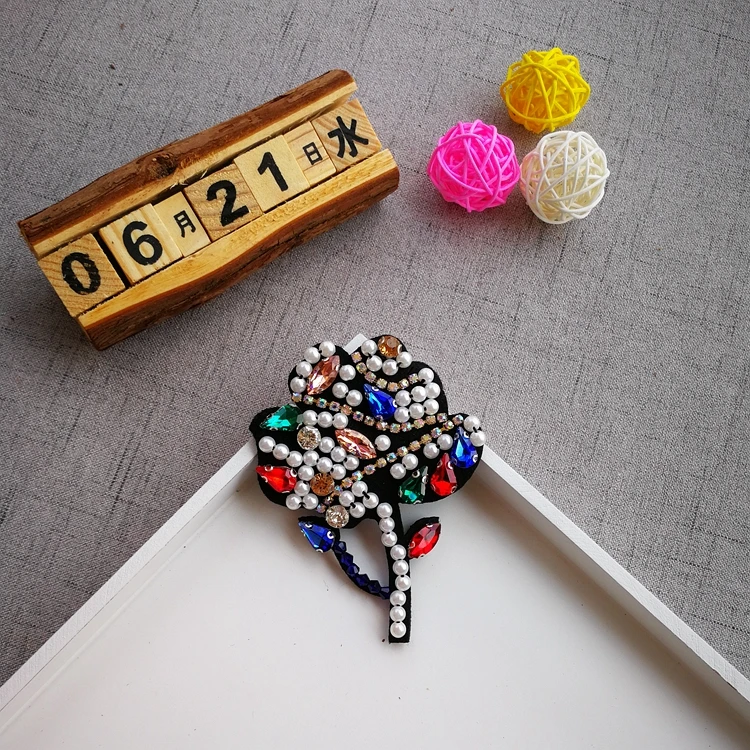 Colorful Flower Strass In Rilievo Patch Sew On Ricamo Patch Applique Toppe Patch Per L'Abbigliamento Parches Para La Ropa