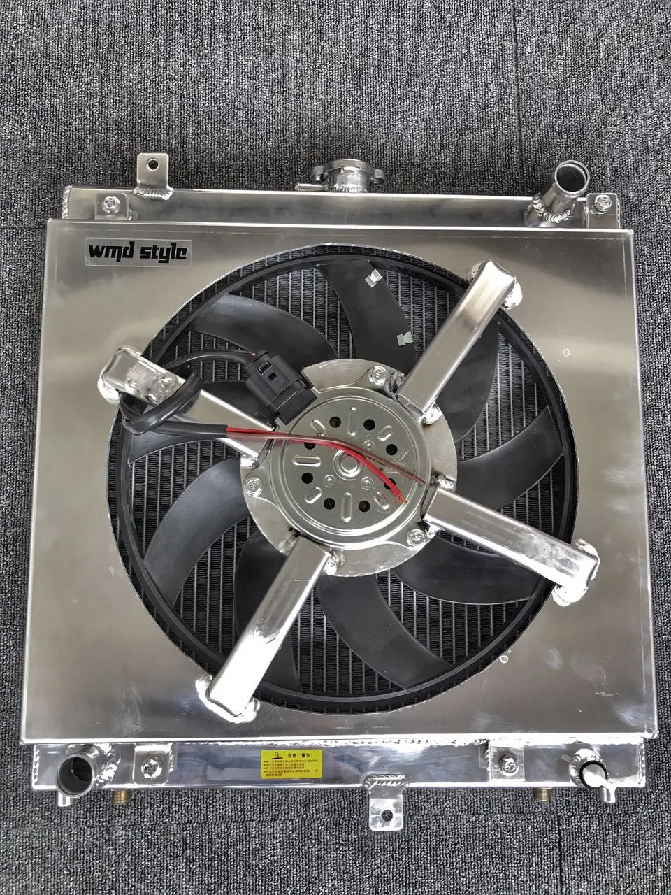 Jimny Car Styling High Water Cooling Performance Radiator