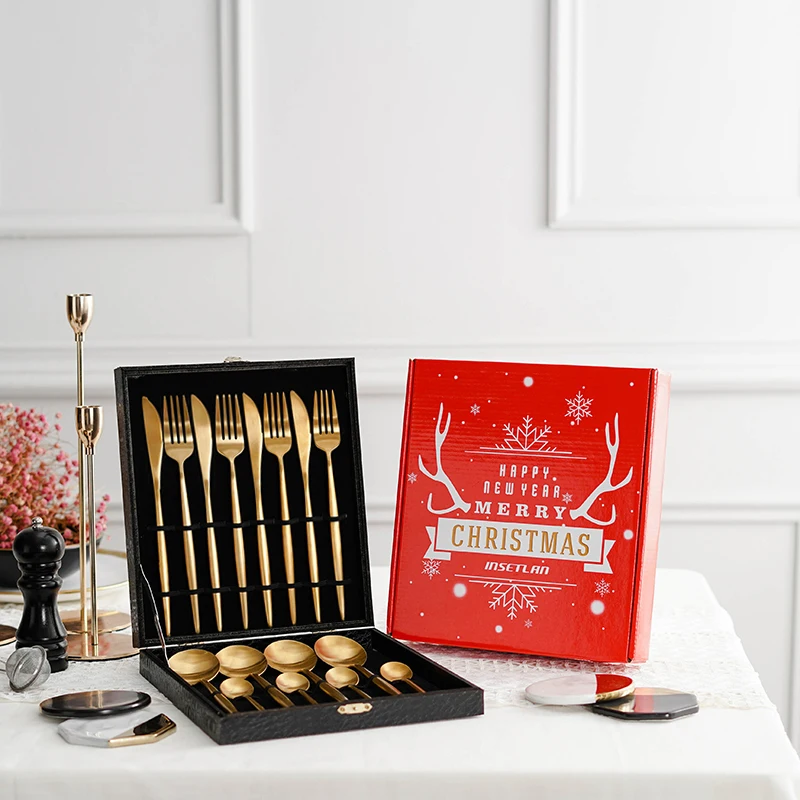 

Rainbow Cutlery 18/10 Stainless Steel Tableware Knife Fork Titanium Gold Cutlery Set Dinnerware Set With Gift Box Drop Shipping