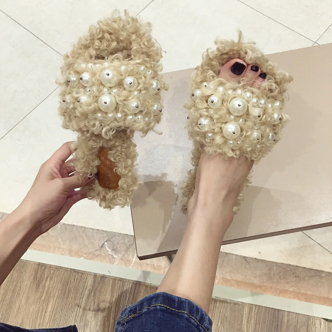 

Women Fur Slippers Ladies Shoes Fashion apricot Black Fur with Pearl Slippers Women Outdoor Indoor Flat Slides Flip Flops shoes