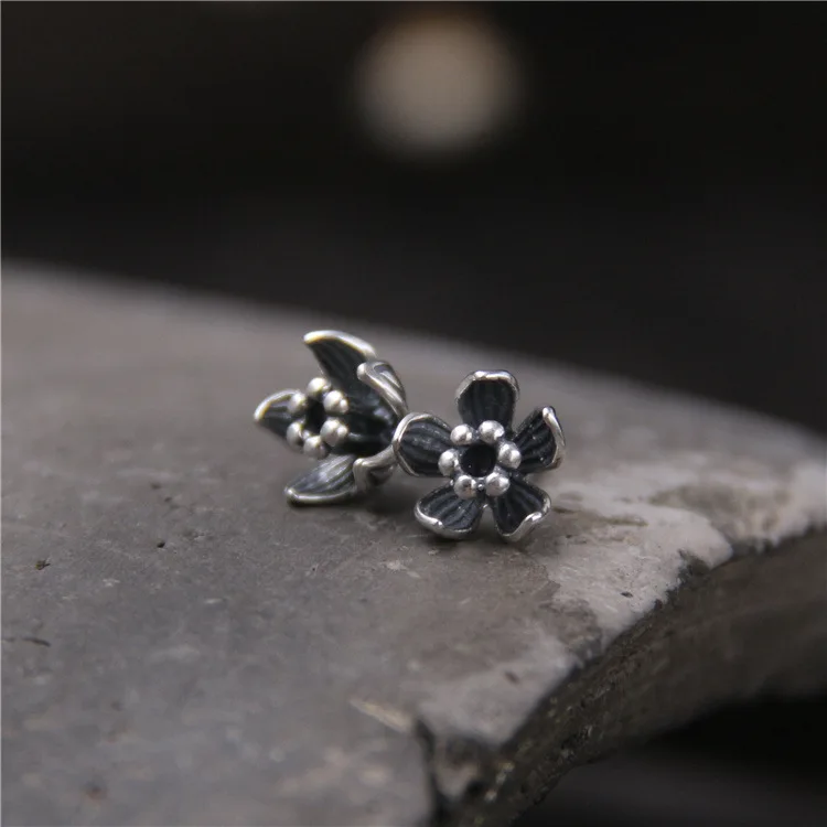 

Silver Ornament S925 Silver Retro Small Flowers Originally Designed Ear Nails Taiyin Makes Old Super Fairy Girl Ear Ornaments