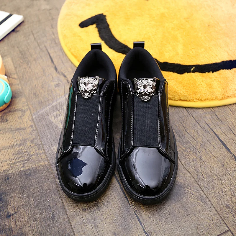 Männer Skateboard Schuhe Männer Turnschuhe Fuß Weiß Stan Schuhe für Männer Gold Silber Schwarz Blau Pailletten Beleuchtete Schuhe Flache Schuhe