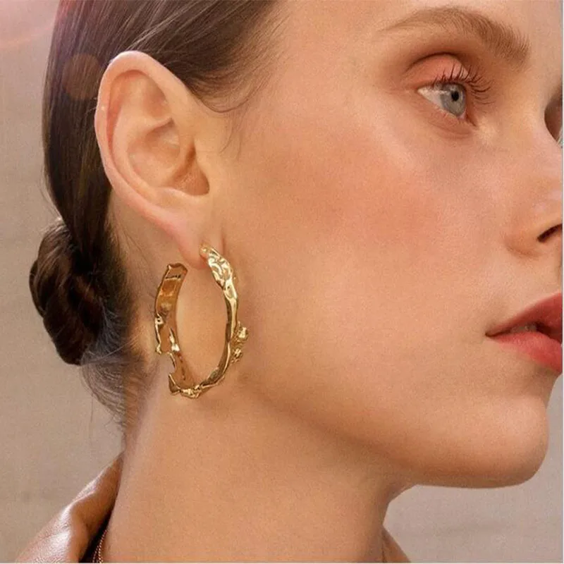 

Fashion Creative Irregular C-shaped Semi Circular Geometric Statement Alloy Earrings for Women Vintage Earrings Jewelry