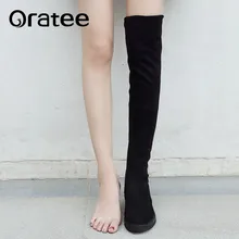 Новые зимние облегающие Высокие Сапоги выше колена, размера плюс 33-43 женские сапоги до бедра из эластичной ткани, пикантная женская обувь черного цвета на плоской подошве