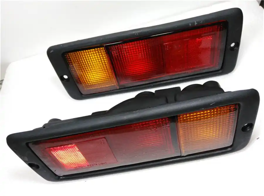 Задние фонари в задний бампер для Mitsubishi PAJERO/MONTERO Sport/RVR 1991 1992 1993 1994 1995 1996 1997 1998 задний фонарь MR124964, MR124963 - изображение