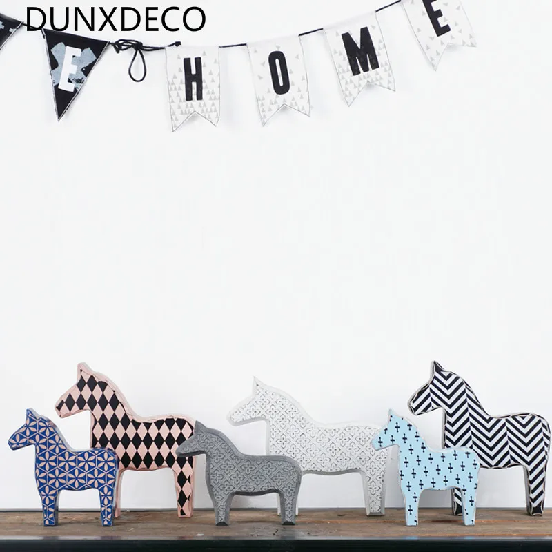 

DUNXDECO Home Decoration Accessories Miniatures Craft Modern Nordic Classical Horse Artistic Artificial Board Figurine Gift