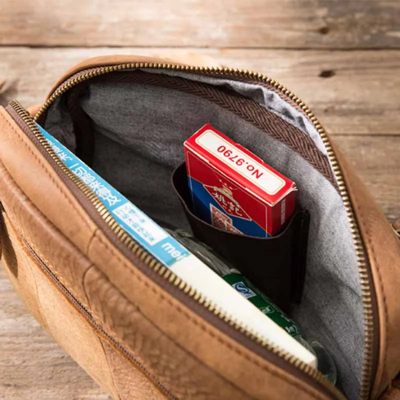 AETOO Genuine Leather Men Messenger Bag Hot Sale Male Small Man Fashion Crossbody Shoulder Bags Men's Travel New Handbags