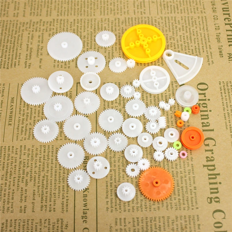 70pcs/set Plastic Gears Set Children Toy Car Wheels DC Motor Gear with
