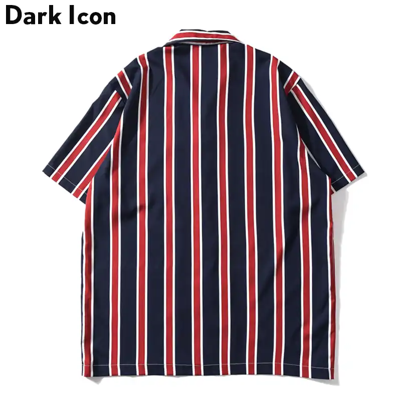 camisas oscuras