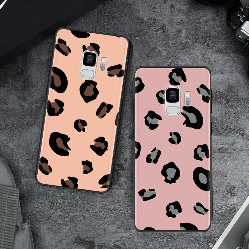 

Capa For Samsung Galaxy A50 A30 A40 A70 Note 8 9 4 S8 S10 S10e A3 A5 2016 A7 2017 A9 A6 A8 Plus 2018 M10 M20 M30 G530 Matte Case