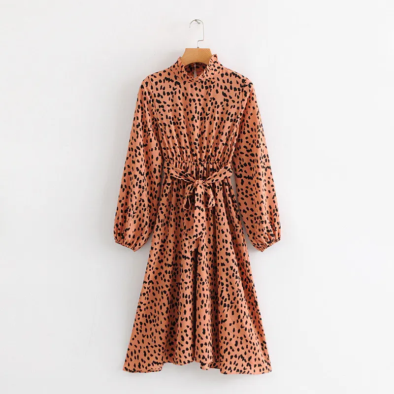 

Women Leopard Dress 2019 Spring Lantern Sleeve Belt Midi Dress Leopard Print Fungus Collar Female Robe Elegant Party Dresses