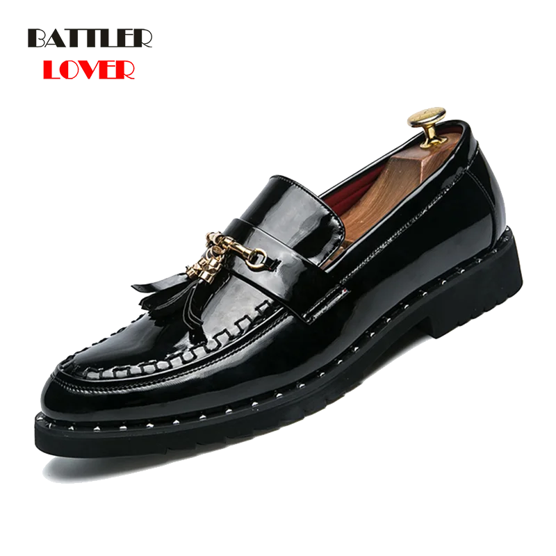 2019 New Patent Leather Shoes Men Tassel Penny Loafers Black Casual Shoes Fashion Mens Moccasin Wedding Party Shoes Dropshipping