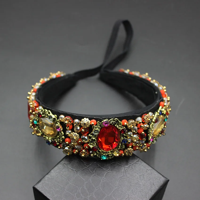 

2018 Baroque palace retro hair band fashion gem beads vintage women flower baroque good quality hairband 179