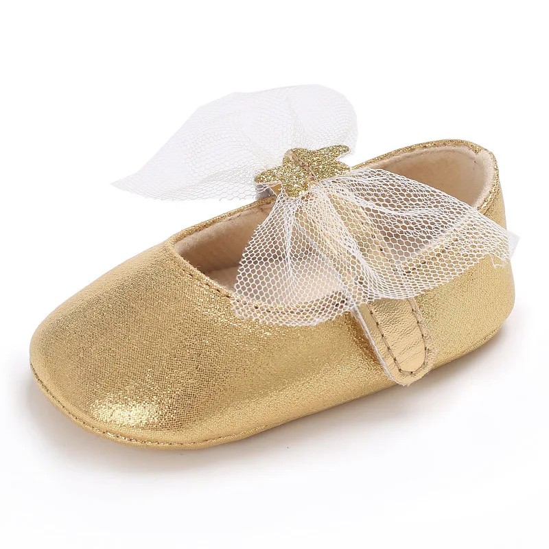 Модная обувь для маленьких девочек; обувь для маленьких девочек с крыльями ангела; 1 год; туфли для дня рождения; туфли для принцесс на плоской подошве; 0-18 месяцев
