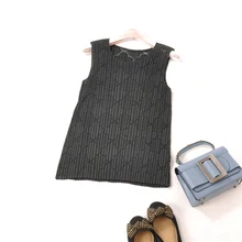 Miyake модная плиссированная рубашка без рукавов с четырехлистным клевером