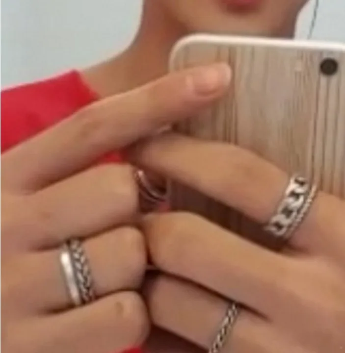 thumb