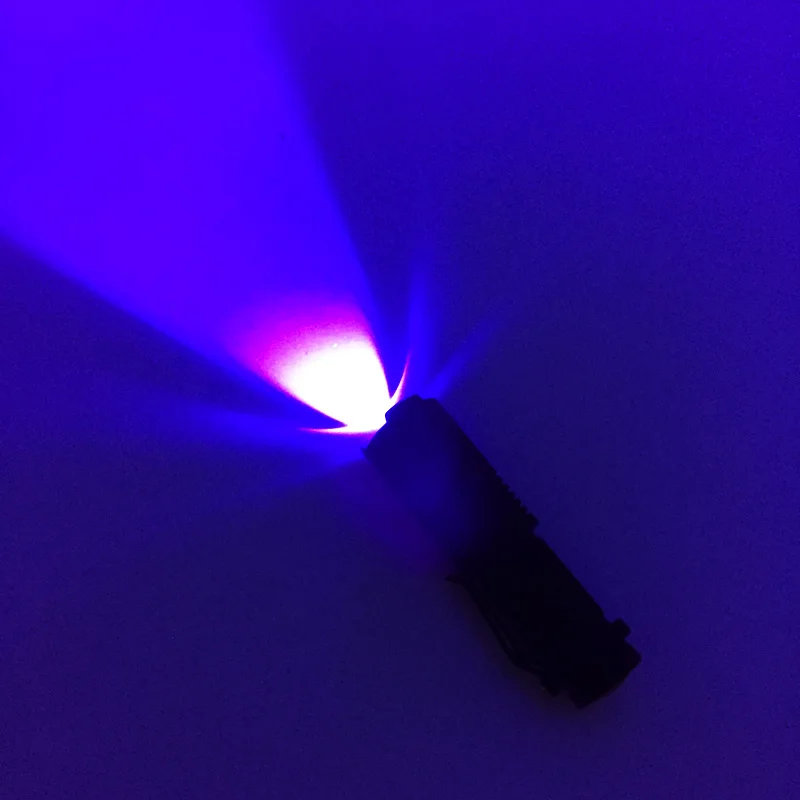 3 Modes CREE LED UV Flashlight 395nm Ultra Violet Lamp LED Professional Torch Light Mini Portable Cash Medical Product Detector (10)