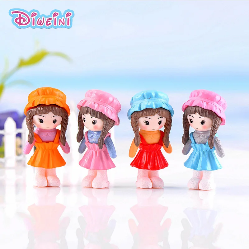 

1pc Fisherman Hat Girls Figures DIY Toy Girl Boy Miniature wedding decoration Movie Character Birthday cake play house doll Gift
