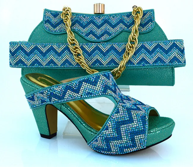 MM1010 AQUA