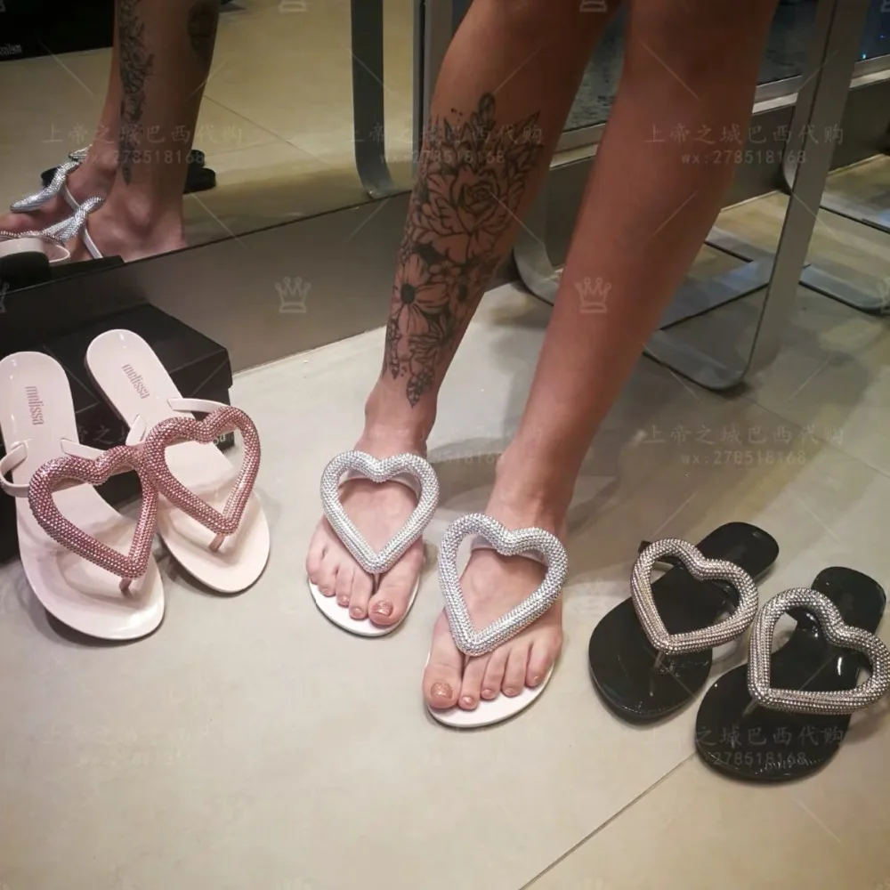 Женские сланцы Melissa на плоской подошве с сердечками; Брендовая женская прозрачная обувь Melissa; женские прозрачные сандалии; женская прозрачная обувь