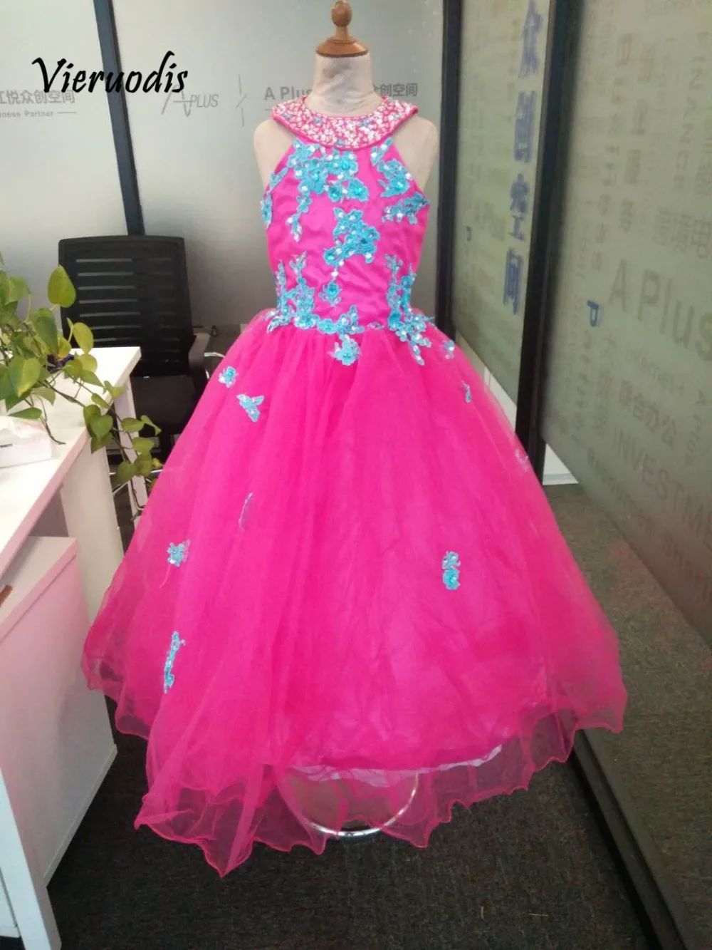 

3840 Girls lace appliques pageant dress hotpink kids ball gowns In Stock