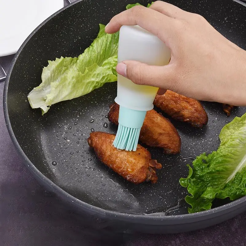 

Food grade with lid silicone oil bottle high temperature brush BBQ baking brush bbq oil brush controllable oil brush