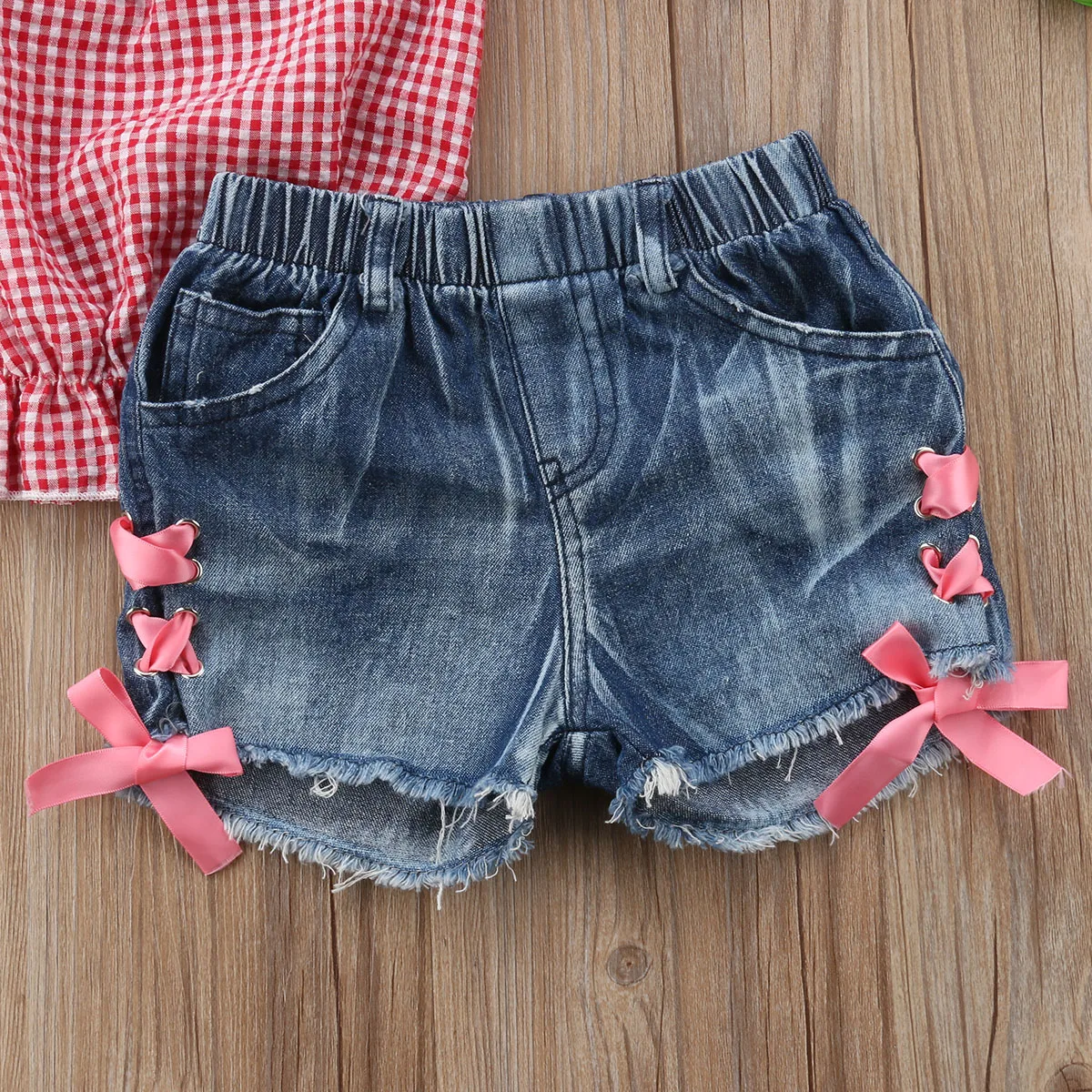 Комплекты одежды для маленьких девочек топы с цветочным принтом и открытыми плечами, джинсовые шорты милый пояс, комплект одежды из 2 предметов От 1 до 6 лет для девочек