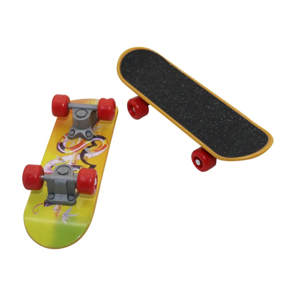 1 Pcs Bird Parrot Intelligence Toys Mini Training Skateboard For Budgies Parakeet Growth Toy Pet Toy parrot toy bird toy