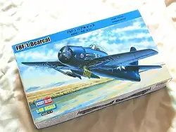 Trumpeter 80356 1/48 масштаб США F8F-1 Bearcat истребитель бомбардировщик самолет статическая модель