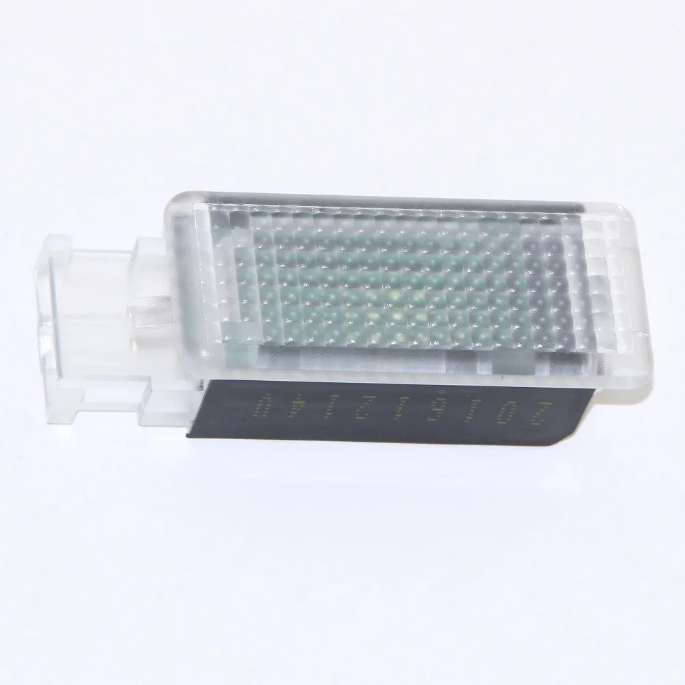 Footwell light passat