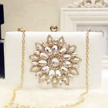 

White Ladies Crystal Evening Bag Diamond Rhinestones Novelty Pink Luxury Women Clutch Bag Pearls Beaded Day Clutch Women's Purse