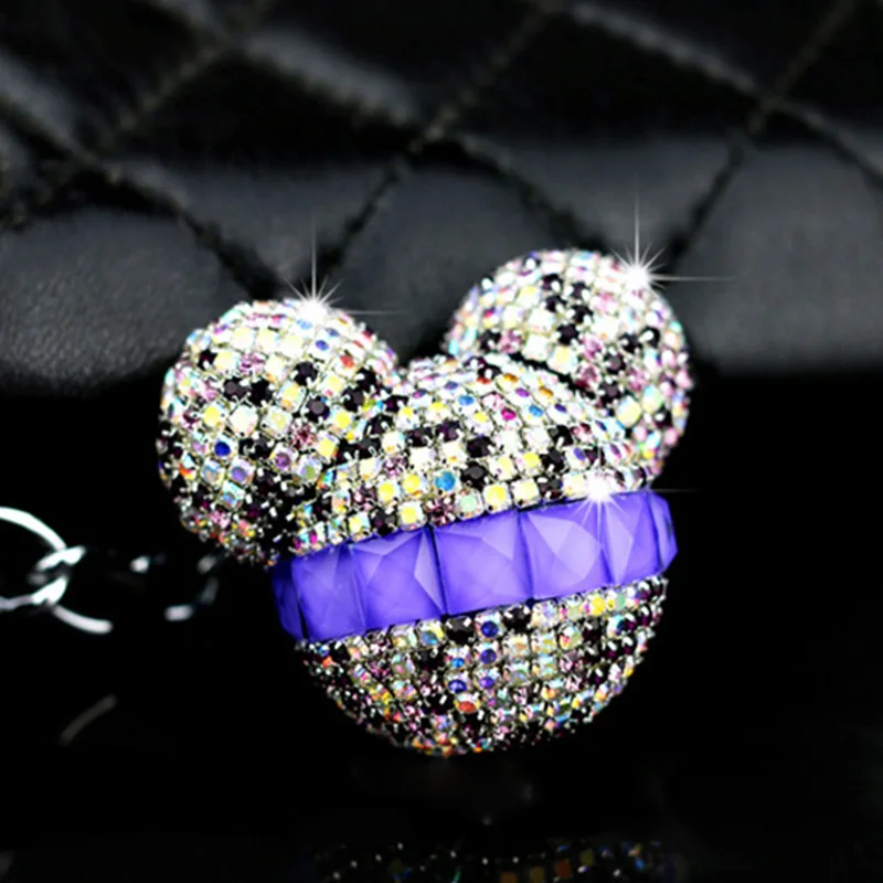 

Car Ornament Lovely Bear Car Vents Fragrance Decoration Luxury Rhinestone Auto Interior Perfume Clip Air Freshener Accessories