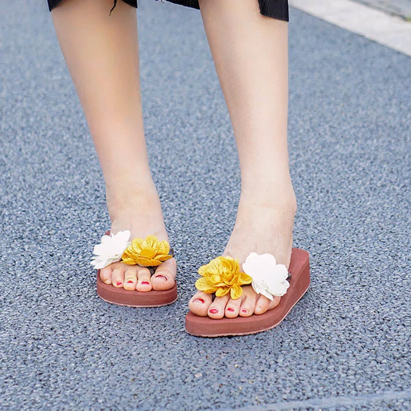 Flower Decoration New 2018 Women Wedge Sandals High Heels Comfortable Wearing Flip Flops Outside Home Slippers Shoes Woman Girls (2)