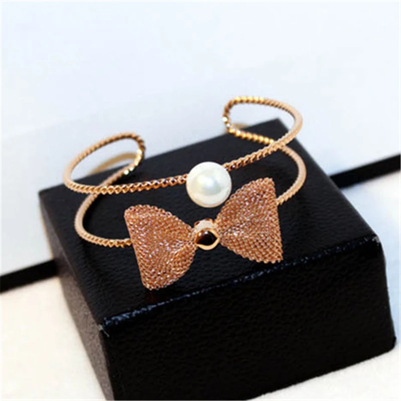 

Fashion Pretty Bow Cuff Bracelet Elegant Gold Color Simulation Pearl Open Bangles For Women Bijoux Jewelry Gift