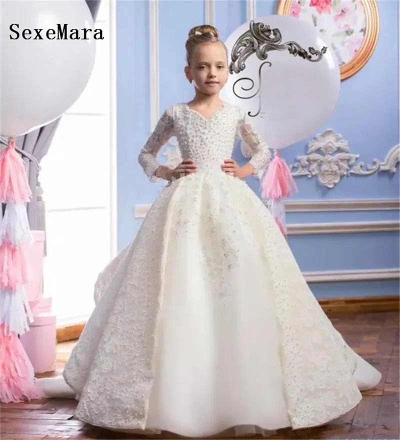 

Luxury Long Sleeves First Communion Dress Lace Pearls Ball Gown Tiered Satin Flower Girl Dress Kids Birthday Gown White Ivory