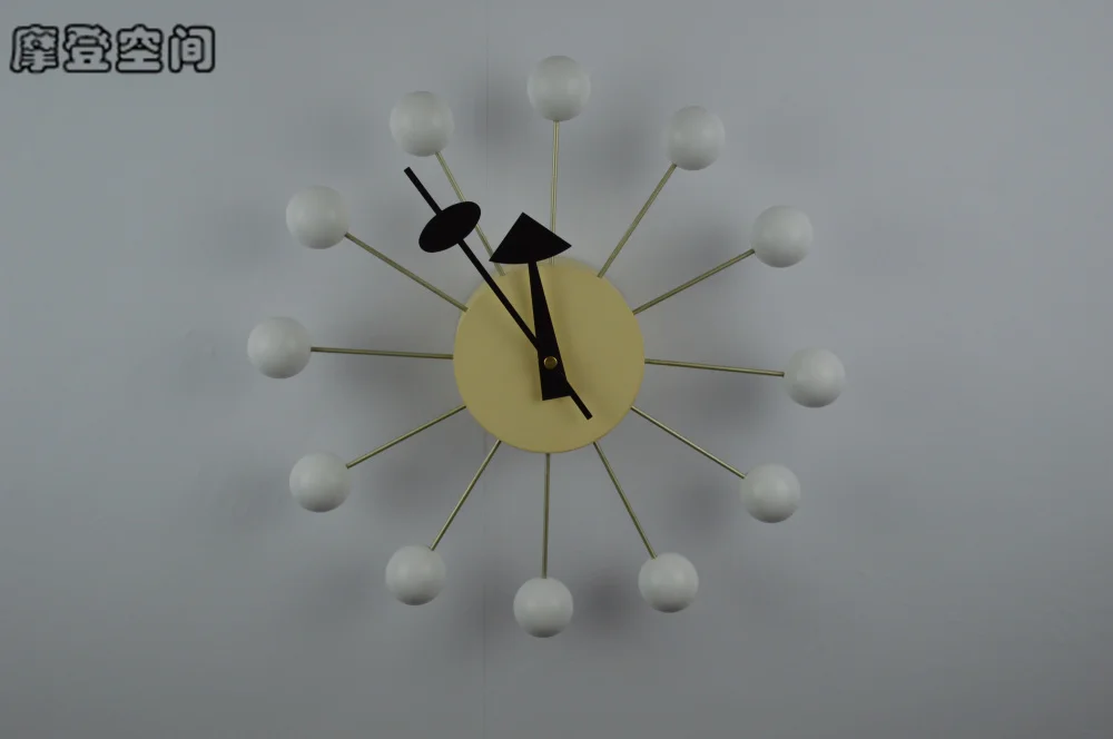 Home Decor/designer ball clock/wall clock-white-silence/quartz watch/wholesales/free shipping | Дом и сад