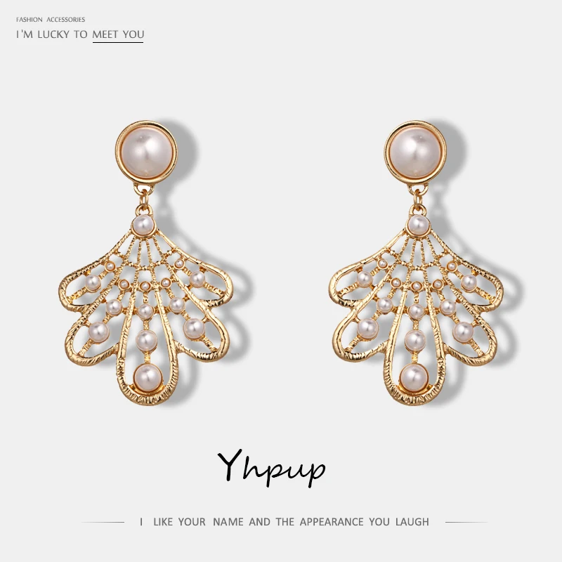 

Yhpup New Golden Hand Finger Dangle Earrings Imitation Pearl Charms Bridal Drop Earrings For Women Boucle D'oreille Femme 2018