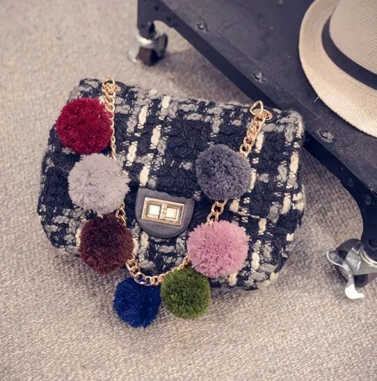 woolen handbag9