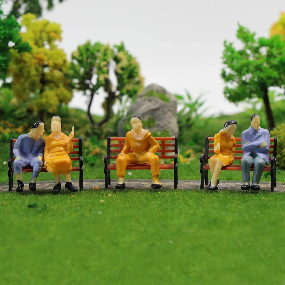 Evemodel P4302 50pcs O Scale all Seated 1:43 Painted Figures Passengers Model Railway Layout 4