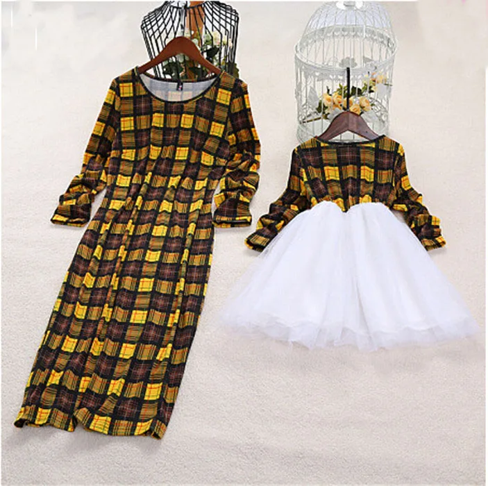 Официальная одежда для мамы и дочки, облегающее осеннее платье, одинаковые комплекты для семьи, женское платье с длинными рукавами для рождественской вечеринки
