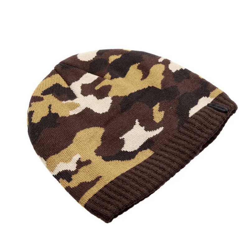 2462253688_419243877