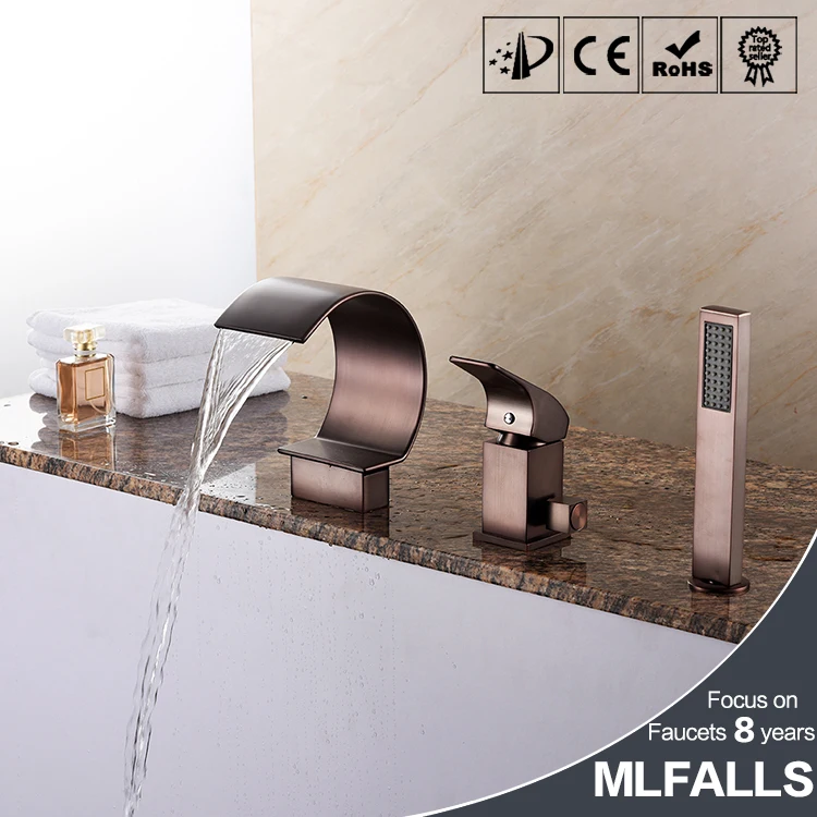 

Antique Roman Tub Waterfall / Widespread / Handshower Included with Ceramic Valve Two Handles Five Holes for Oil-rubbed Bronze