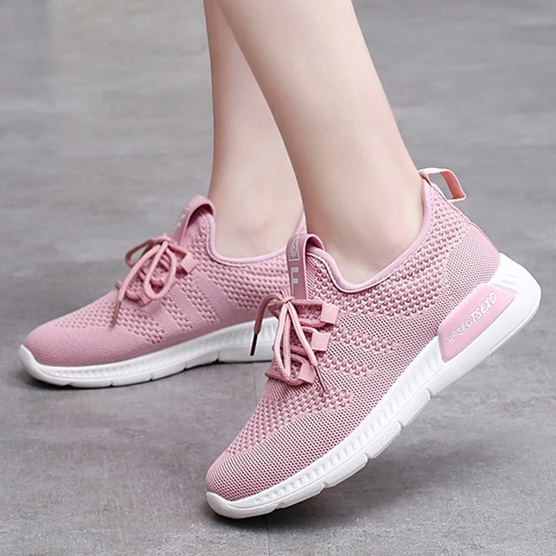 النساء أحذية رياضية بيضاء النساء إطارات دراجة تسلق الجبال خفيفة الوزن رياضة Zapatillas موهير تنفس سلة المدربين أحذية مفلكنة النساء حذاء كاجوال