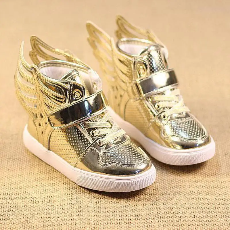 boys gold sneakers