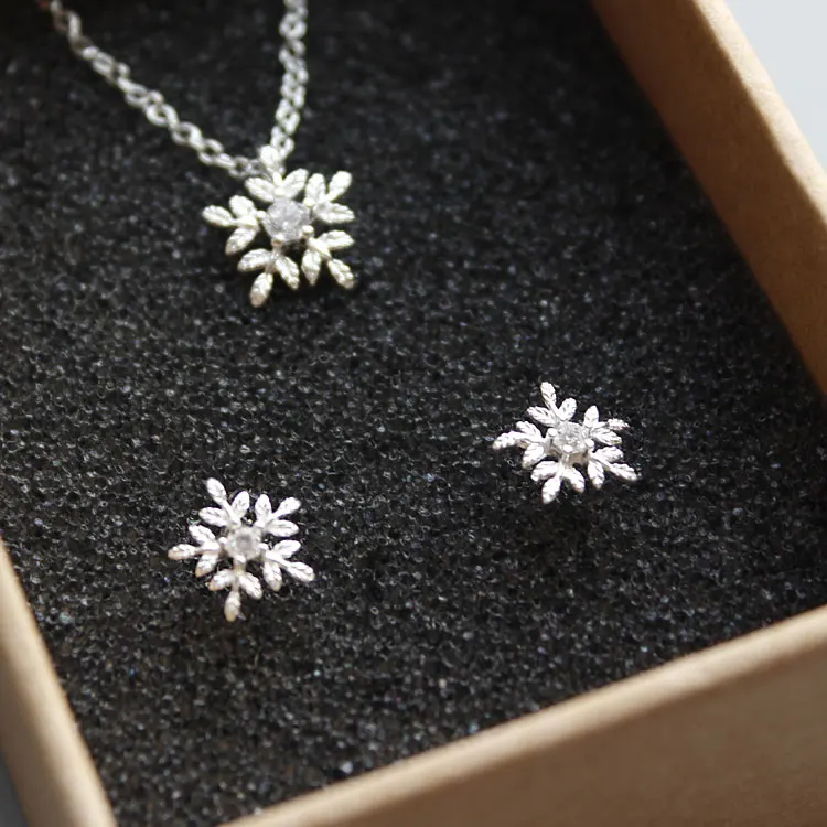 

RYOUCUTE Fashion Wedding Bridal Jewelry Sets 925 Sterling Silver Crystal Snowflake Long Necklaces Earring For Women Dubai Bijoux